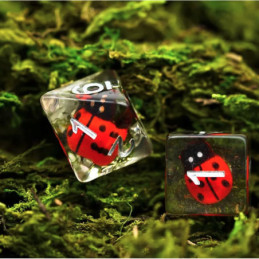 Würfelset 7 Resin-Würfel in Box – Marienkäfer (Insert-Serie)